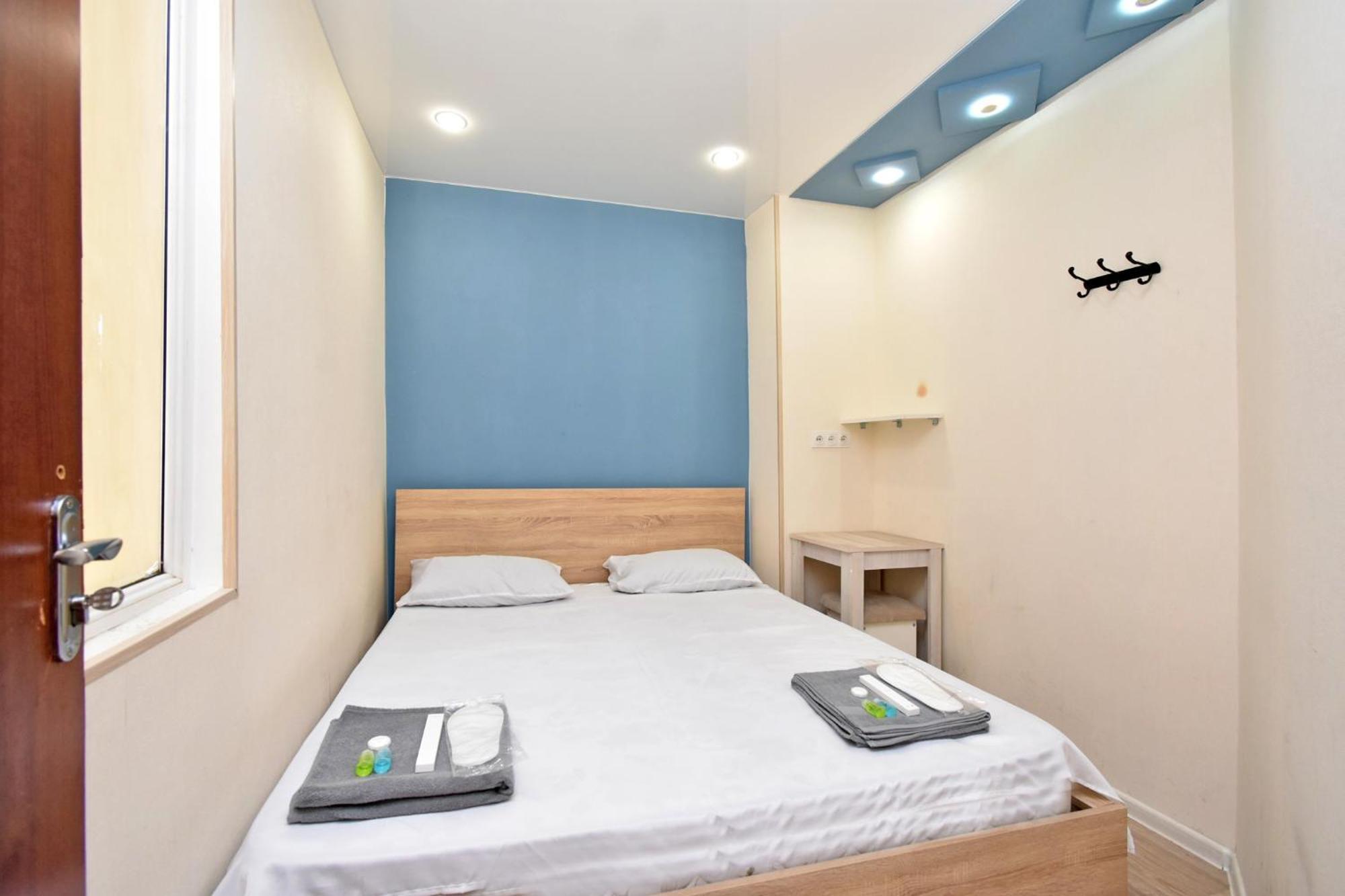 Aaaa Hotel Yerevan Exterior photo